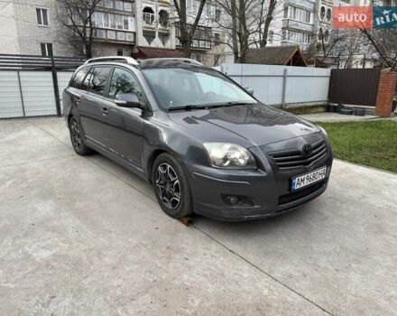 Серый Тойота Авенсис, объемом двигателя 2.23 л и пробегом 340 тыс. км за 4500 $, фото 2 на Automoto.ua