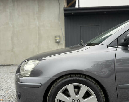 Серый Тойота Авенсис, объемом двигателя 2 л и пробегом 194 тыс. км за 7800 $, фото 27 на Automoto.ua