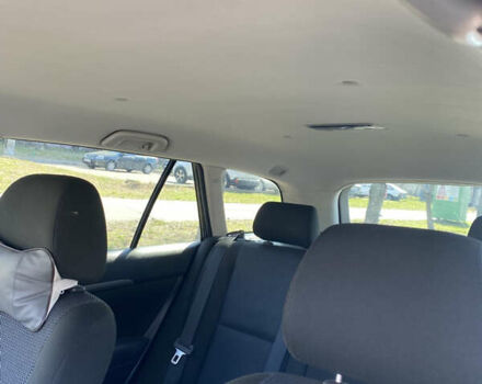 Серый Тойота Авенсис, объемом двигателя 2 л и пробегом 260 тыс. км за 6500 $, фото 19 на Automoto.ua