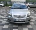 Серый Тойота Авенсис, объемом двигателя 2 л и пробегом 356 тыс. км за 4300 $, фото 3 на Automoto.ua