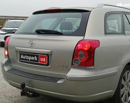 Серый Тойота Авенсис, объемом двигателя 2 л и пробегом 353 тыс. км за 6450 $, фото 9 на Automoto.ua