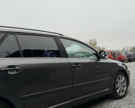 Серый Тойота Авенсис, объемом двигателя 2 л и пробегом 194 тыс. км за 7800 $, фото 32 на Automoto.ua