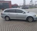 Серый Тойота Авенсис, объемом двигателя 2 л и пробегом 305 тыс. км за 6900 $, фото 3 на Automoto.ua