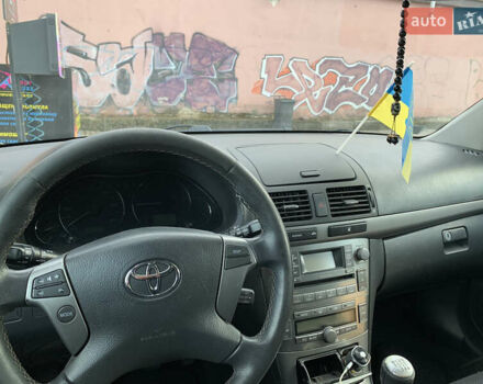 Сірий Тойота Авенсіс, об'ємом двигуна 2.23 л та пробігом 348 тис. км за 4900 $, фото 4 на Automoto.ua