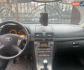Серый Тойота Авенсис, объемом двигателя 2.23 л и пробегом 271 тыс. км за 6300 $, фото 9 на Automoto.ua