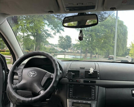 Серый Тойота Авенсис, объемом двигателя 1.8 л и пробегом 310 тыс. км за 5900 $, фото 10 на Automoto.ua