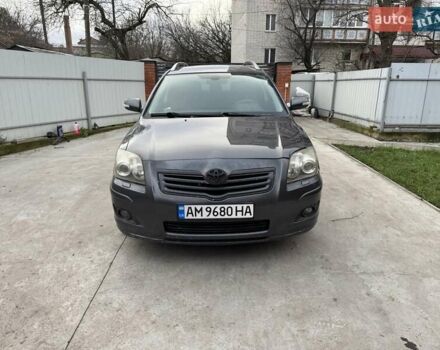 Серый Тойота Авенсис, объемом двигателя 2.23 л и пробегом 340 тыс. км за 4500 $, фото 1 на Automoto.ua