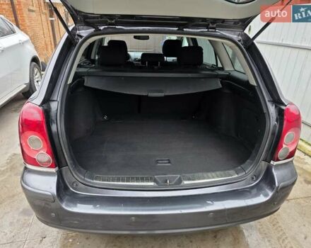 Серый Тойота Авенсис, объемом двигателя 2.2 л и пробегом 340 тыс. км за 3999 $, фото 25 на Automoto.ua