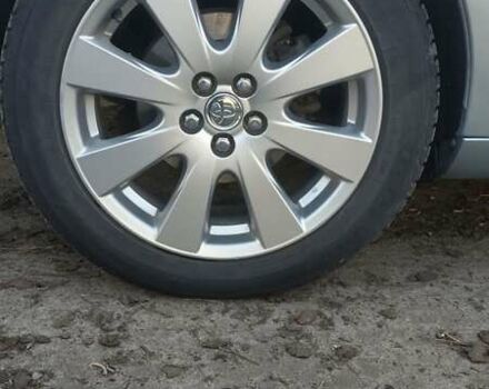 Сірий Тойота Авенсіс, об'ємом двигуна 2 л та пробігом 409 тис. км за 7000 $, фото 29 на Automoto.ua