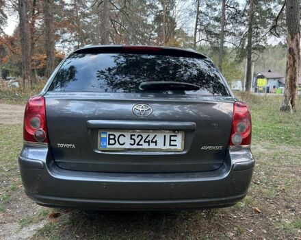 Серый Тойота Авенсис, объемом двигателя 1.8 л и пробегом 315 тыс. км за 5900 $, фото 12 на Automoto.ua