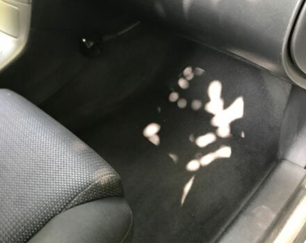 Серый Тойота Авенсис, объемом двигателя 2 л и пробегом 270 тыс. км за 7100 $, фото 18 на Automoto.ua