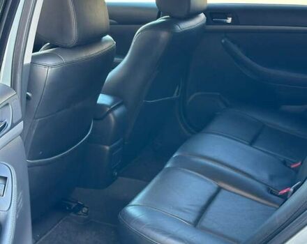 Серый Тойота Авенсис, объемом двигателя 2.23 л и пробегом 258 тыс. км за 6600 $, фото 7 на Automoto.ua