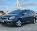 Серый Тойота Авенсис, объемом двигателя 2 л и пробегом 309 тыс. км за 7290 $, фото 1 на Automoto.ua