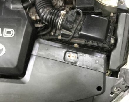 Серый Тойота Авенсис, объемом двигателя 2 л и пробегом 270 тыс. км за 7100 $, фото 6 на Automoto.ua