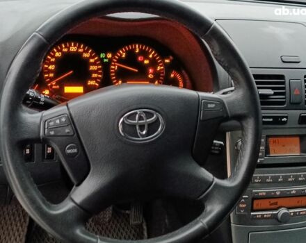 Серый Тойота Авенсис, объемом двигателя 2 л и пробегом 353 тыс. км за 6450 $, фото 24 на Automoto.ua