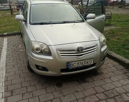 Серый Тойота Авенсис, объемом двигателя 2 л и пробегом 285 тыс. км за 6200 $, фото 2 на Automoto.ua