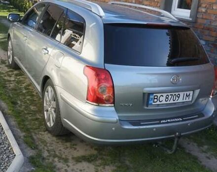 Сірий Тойота Авенсіс, об'ємом двигуна 2 л та пробігом 409 тис. км за 7000 $, фото 1 на Automoto.ua