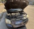 Сірий Тойота Авенсіс, об'ємом двигуна 2 л та пробігом 234 тис. км за 6800 $, фото 10 на Automoto.ua