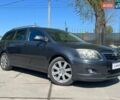 Серый Тойота Авенсис, объемом двигателя 2 л и пробегом 265 тыс. км за 6490 $, фото 1 на Automoto.ua
