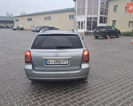 Серый Тойота Авенсис, объемом двигателя 2 л и пробегом 305 тыс. км за 6900 $, фото 3 на Automoto.ua