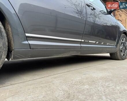 Серый Тойота Авенсис, объемом двигателя 2.23 л и пробегом 340 тыс. км за 4500 $, фото 15 на Automoto.ua