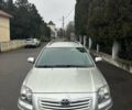 Серый Тойота Авенсис, объемом двигателя 2 л и пробегом 337 тыс. км за 6200 $, фото 7 на Automoto.ua