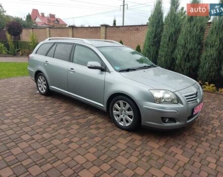 Серый Тойота Авенсис, объемом двигателя 1.8 л и пробегом 205 тыс. км за 7650 $, фото 9 на Automoto.ua