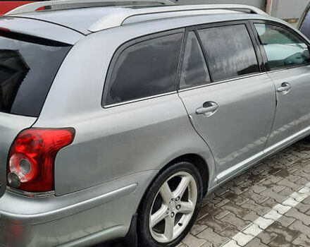 Серый Тойота Авенсис, объемом двигателя 2.2 л и пробегом 328 тыс. км за 7400 $, фото 17 на Automoto.ua