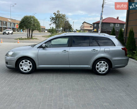 Сірий Тойота Авенсіс, об'ємом двигуна 1.8 л та пробігом 233 тис. км за 7700 $, фото 2 на Automoto.ua