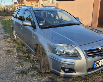 Серый Тойота Авенсис, объемом двигателя 2.23 л и пробегом 280 тыс. км за 5500 $, фото 1 на Automoto.ua