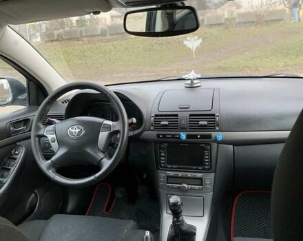 Серый Тойота Авенсис, объемом двигателя 2.2 л и пробегом 243 тыс. км за 6200 $, фото 8 на Automoto.ua