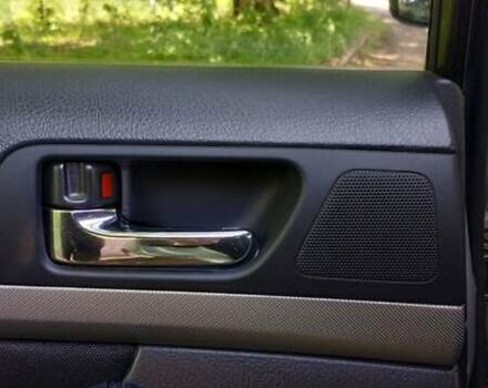 Сірий Тойота Авенсіс, об'ємом двигуна 2 л та пробігом 409 тис. км за 7000 $, фото 69 на Automoto.ua