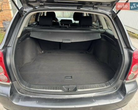 Серый Тойота Авенсис, объемом двигателя 2.23 л и пробегом 350 тыс. км за 3999 $, фото 6 на Automoto.ua