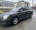Серый Тойота Авенсис, объемом двигателя 2.2 л и пробегом 420 тыс. км за 6800 $, фото 1 на Automoto.ua