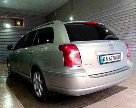 Сірий Тойота Авенсіс, об'ємом двигуна 2.2 л та пробігом 280 тис. км за 7000 $, фото 2 на Automoto.ua