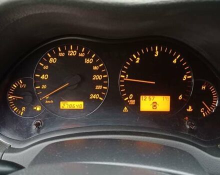 Серый Тойота Авенсис, объемом двигателя 2 л и пробегом 285 тыс. км за 6200 $, фото 4 на Automoto.ua