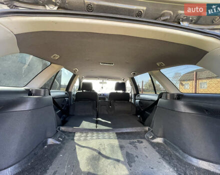 Серый Тойота Авенсис, объемом двигателя 2 л и пробегом 312 тыс. км за 6000 $, фото 27 на Automoto.ua