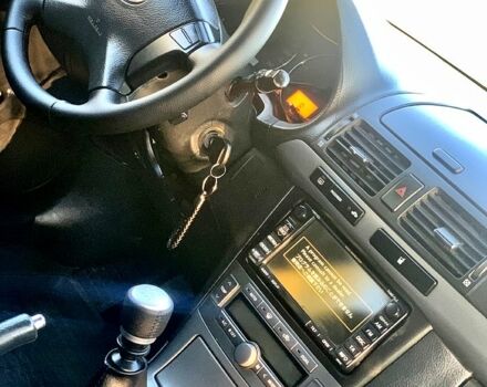 Серый Тойота Авенсис, объемом двигателя 2 л и пробегом 194 тыс. км за 5500 $, фото 9 на Automoto.ua