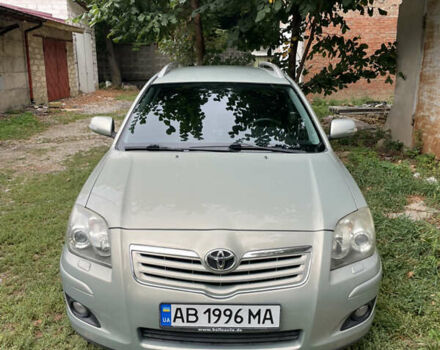 Серый Тойота Авенсис, объемом двигателя 1.79 л и пробегом 171 тыс. км за 7650 $, фото 1 на Automoto.ua