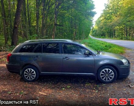 Сірий Тойота Авенсіс, об'ємом двигуна 2.2 л та пробігом 219 тис. км за 7300 $, фото 3 на Automoto.ua
