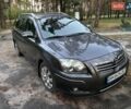 Серый Тойота Авенсис, объемом двигателя 1.79 л и пробегом 218 тыс. км за 7000 $, фото 2 на Automoto.ua