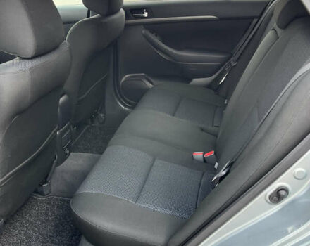 Сірий Тойота Авенсіс, об'ємом двигуна 1.8 л та пробігом 233 тис. км за 7700 $, фото 29 на Automoto.ua