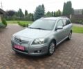 Серый Тойота Авенсис, объемом двигателя 1.8 л и пробегом 205 тыс. км за 7650 $, фото 3 на Automoto.ua