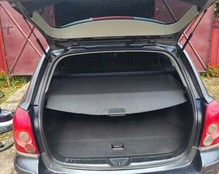 Серый Тойота Авенсис, объемом двигателя 2.23 л и пробегом 242 тыс. км за 7500 $, фото 12 на Automoto.ua