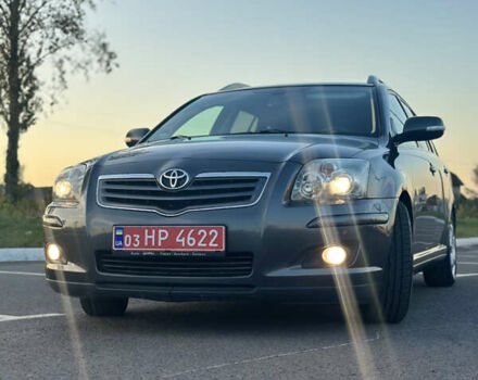 Серый Тойота Авенсис, объемом двигателя 1.8 л и пробегом 232 тыс. км за 7350 $, фото 7 на Automoto.ua