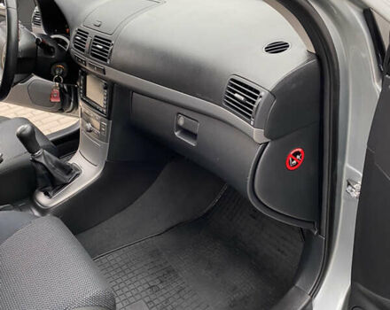 Серый Тойота Авенсис, объемом двигателя 1.8 л и пробегом 222 тыс. км за 6700 $, фото 27 на Automoto.ua