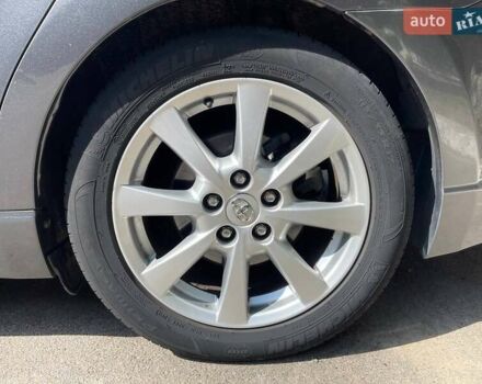 Серый Тойота Авенсис, объемом двигателя 2.23 л и пробегом 295 тыс. км за 8195 $, фото 59 на Automoto.ua