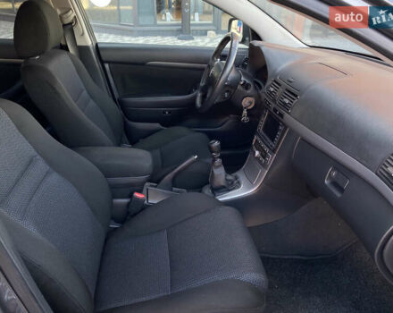 Серый Тойота Авенсис, объемом двигателя 2.2 л и пробегом 256 тыс. км за 6650 $, фото 21 на Automoto.ua