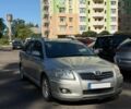 Серый Тойота Авенсис, объемом двигателя 2 л и пробегом 250 тыс. км за 2045 $, фото 1 на Automoto.ua