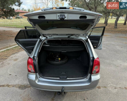 Серый Тойота Авенсис, объемом двигателя 1.8 л и пробегом 232 тыс. км за 6200 $, фото 7 на Automoto.ua